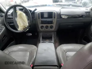 2005 Ford Explorer XLT with VIN 1FMZU63K25UA51376, listed as a Copart auction lot 87613645 with 250,878 mi miles and Salvage title. Bid and sale history available at DreamBid. Image 8.