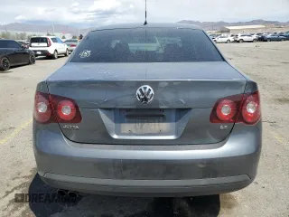 2010 Volkswagen Jetta S with VIN 3VWJZ7AJ2AM005738, listed as a Copart auction lot 55462935 with 173,514 mi miles and Salvage title. Bid and sale history available at DreamBid. Image 6.