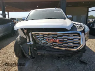 2020 GMC Yukon Denali with VIN 1GKS1CKJ6LR170901, listed as a Copart auction lot 76034594 with 118,738 mi miles and Salvage Title. Bid and sale history available at carsss.com. Image 5.