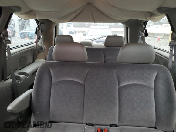 2002 Dodge Caravan SE with VIN 1B4GP24342B644602, listed as a Copart auction lot 84796844 with 216,626 mi miles and Salvage Title. Bid and sale history available at carsss.com. Image 10.