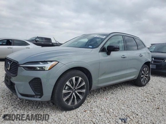 2024 Volvo XC60 Core Dark Theme z VIN YV4L12RKXR1763710, wystawiony jako Copart lot #48162225 z przebiegiem 12 694 mil mil oraz Szkoda całkowita • Salvage title. Historia ofert i sprzedaży dostępna na DreamBid. Obrazek 1.