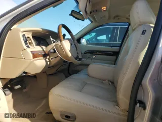 2008 Mercury Grand Marquis LS with VIN 2MEHM75VX8X641673, listed as a Copart auction lot 50157145 with 118,175 mi miles and Non Repairable. Bid and sale history available at carsss.com. Image 7.