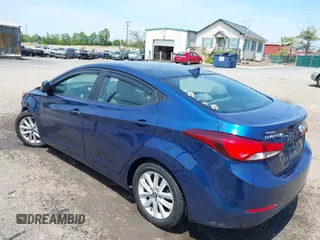 2015 Hyundai Elantra SE z VIN 5NPDH4AE7FH642092, wystawiony jako IAAI lot #42146729 z przebiegiem 119 279 mil mil oraz . Historia ofert i sprzedaży dostępna na DreamBid. Obrazek 3.