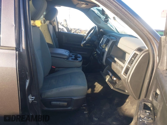 2016 Ram 1500 Tradesman z VIN 1C6RR7FM0GS124372, wystawiony jako IAAI lot #41235473 z przebiegiem 155 207 mil mil oraz . Historia ofert i sprzedaży dostępna na DreamBid. Obrazek 5.