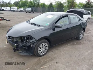 2018 Toyota Corolla L z VIN 2T1BURHE2JC080104, wystawiony jako IAAI lot #42354484 z przebiegiem 35 635 mil mil oraz . Historia ofert i sprzedaży dostępna na DreamBid. Obrazek 17.