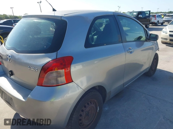 2007 Toyota Yaris with VIN JTDJT923675114542, listed as a IAAI auction lot 42067281 with 203,525 mi miles. Bid and sale history available at carsss.com. Image 4.