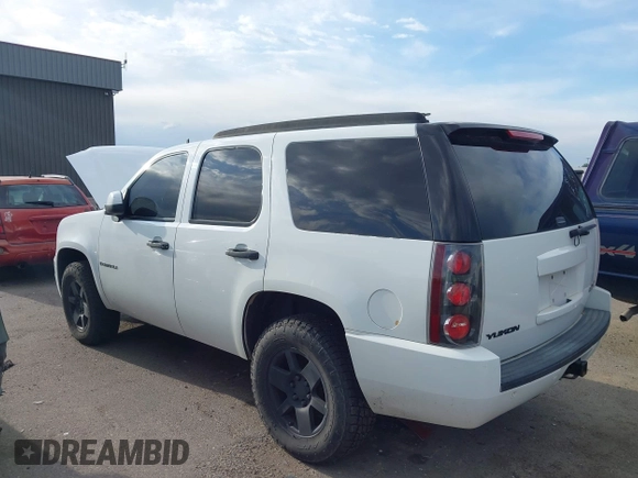 2007 GMC Yukon Denali z VIN 1GKFK63837J307843, wystawiony jako IAAI lot #42318993 z przebiegiem 190 750 mil mil oraz . Historia ofert i sprzedaży dostępna na DreamBid. Obrazek 3.