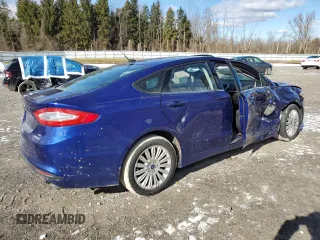 2013 Ford Fusion SE Hybrid z VIN 3FA6P0LU3DR207191, wystawiony jako Copart lot #47504025 z przebiegiem Nie podano mil oraz Nie do naprawy • Non repairable. Historia ofert i sprzedaży dostępna na DreamBid. Obrazek 3.