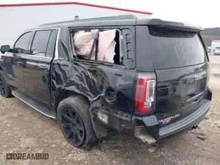 2019 GMC Yukon XL SLT with VIN 1GKS2GKC4KR176233, listed as a IAAI auction lot 41344420 with 1 mi miles. Bid and sale history available at carsss.com. Image 6.