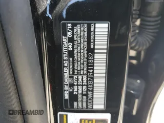 2018 Mercedes-Benz C 300 z VIN WDDWF4KB7JR411882, wystawiony jako Copart lot #54188285 z przebiegiem 52 649 mil mil oraz Szkoda całkowita • Salvage title. Historia ofert i sprzedaży dostępna na DreamBid. Obrazek 12.