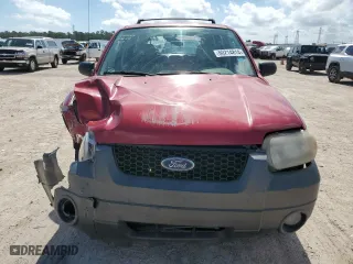 2006 Ford Escape XLT with VIN 1FMYU03176KA68395, listed as a Copart auction lot 60214814 with 0 mi miles and Salvage Title. Bid and sale history available at carsss.com. Image 5.