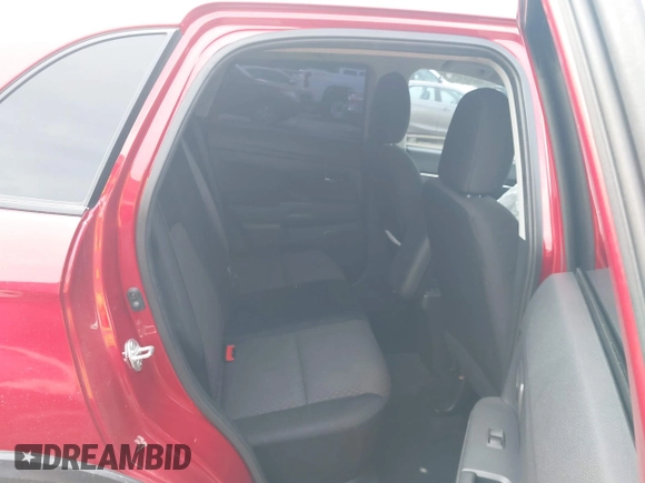 2019 Mitsubishi Outlander Sport ES 2.0 with VIN JA4AP3AU6KU008600, listed as a IAAI auction lot 40227494 with 82,357 mi miles. Bid and sale history available at carsss.com. Image 8.