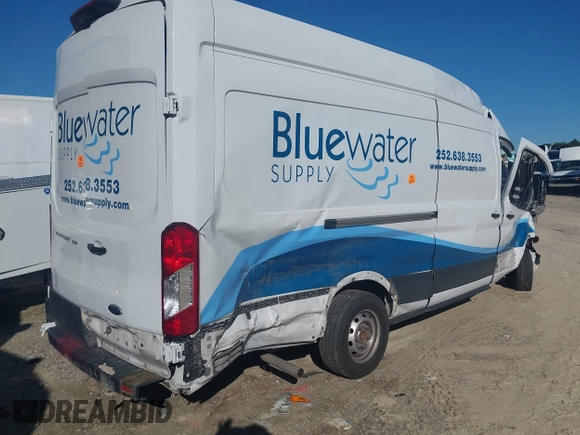 2022 Ford Transit Cargo with VIN 1FTBR3X81NKA63860, listed as a IAAI auction lot 42323904 with 94,473 mi miles and . Bid and sale history available at DreamBid. Image 4.