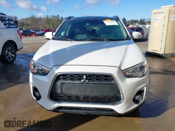 2015 Mitsubishi Outlander Sport 2.4 GT with VIN 4A4AR4AWXFE033631, listed as a IAAI auction lot 41830291 with 115,920 mi miles. Bid and sale history available at carsss.com. Image 13.