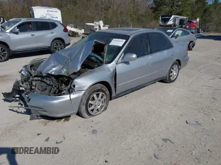 2002 Honda Accord SE z VIN 1HGCG66852A067989, wystawiony jako IAAI lot #41868854 z przebiegiem 177 905 mil mil oraz . Historia ofert i sprzedaży dostępna na DreamBid. Obrazek 17.