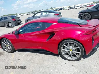 2024 Lotus Emira First Edition z VIN SCCLEKAX6RHA24762, wystawiony jako IAAI lot #41706519 z przebiegiem 720 mil mil oraz . Historia ofert i sprzedaży dostępna na DreamBid. Obrazek 14.