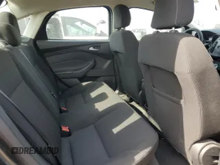 2018 Ford Focus SE with VIN 1FADP3F26JL239209, listed as a Copart auction lot 53506845 with 82,964 mi miles and Clean Title. Bid and sale history available at carsss.com. Image 10.