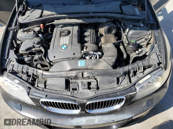 2008 BMW 1 Series 135i with VIN WBAUC73508VF24448, listed as a Copart auction lot 44411745 with 82,385 mi miles and Clean Title. Bid and sale history available at carsss.com. Image 11.