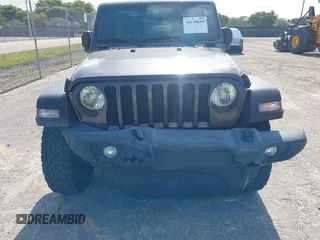 2019 Jeep Wrangler Unlimited Sport S z VIN 1C4HJXDN9KW636592, wystawiony jako IAAI lot #42159099 z przebiegiem 82 580 mil mil oraz . Historia ofert i sprzedaży dostępna na DreamBid. Obrazek 6.