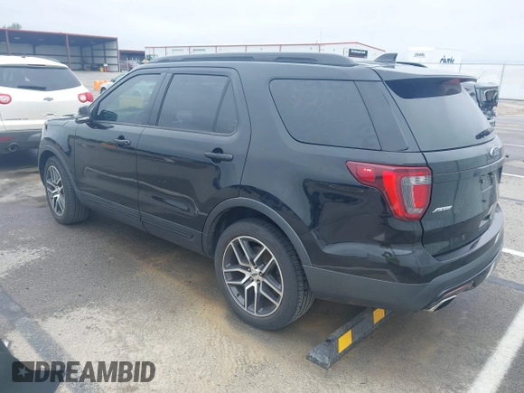 2017 Ford Explorer Sport z VIN 1FM5K8GT4HGE07722, wystawiony jako IAAI lot #42302334 z przebiegiem 79 369 mil mil oraz . Historia ofert i sprzedaży dostępna na DreamBid. Obrazek 3.