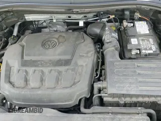 2020 Volkswagen Tiguan SE с VIN 3VV3B7AX3LM038952, выставлен на аукционе IAAI как лот 43360435 с пробегом 94 813 миль миль и . История ставок и продаж доступна на DreamBid. Изображение 18.