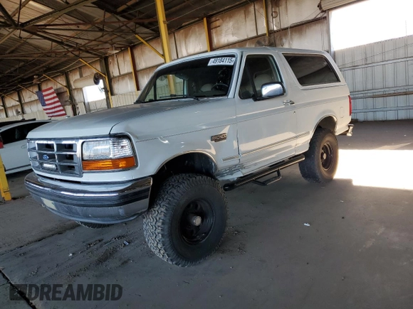 1993 Ford Bronco Custom with VIN 1FMEU15H4PLA36423, listed as a Copart auction lot 49184115 with 203,042 mi miles and Salvage Title. Bid and sale history available at carsss.com. Image 1.