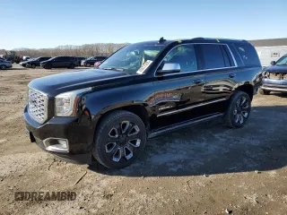 2020 GMC Yukon Denali with VIN 1GKS2CKJ1LR108755, listed as a Copart auction lot 45872565 with 84,156 mi miles and Salvage Title. Bid and sale history available at carsss.com. Image 1.