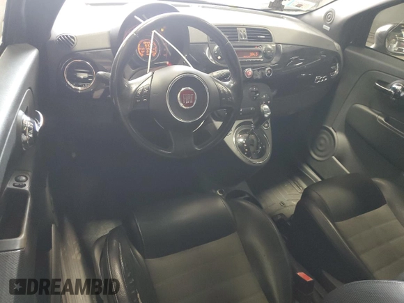 2012 FIAT 500 Sport z VIN 3C3CFFBR5CT199097, wystawiony jako Copart lot #58625955 z przebiegiem 106 425 mil mil oraz Tytuł czysty. Historia ofert i sprzedaży dostępna na DreamBid. Obrazek 8.