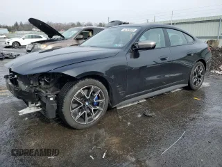 2022 BMW 4 Series M440i xDrive z VIN WBA13AW01NFL97602, wystawiony jako Copart lot #43349585 z przebiegiem 46 123 mil mil oraz Szkoda całkowita • Salvage title. Historia ofert i sprzedaży dostępna na DreamBid. Obrazek 1.