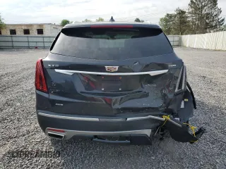 2022 Cadillac XT5 AWD Premium Luxury with VIN 1GYKNDRS9NZ126988, listed as a Copart auction lot 61019965 with 30,189 mi miles and Salvage title. Bid and sale history available at DreamBid. Image 6.