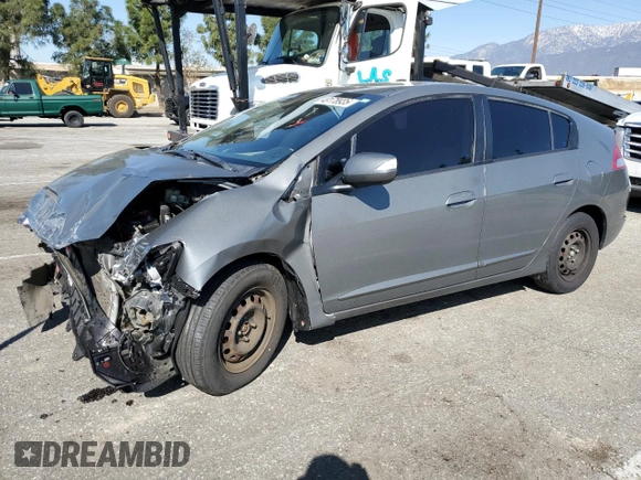 2010 Honda Insight EX z VIN JHMZE2H73AS034380, wystawiony jako Copart lot #49178935 z przebiegiem 214 256 mil mil oraz Szkoda całkowita • Salvage title. Historia ofert i sprzedaży dostępna na DreamBid. Obrazek 1.