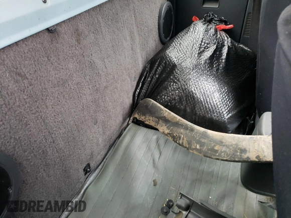 1995 Nissan Frontier SE z VIN 1N6HD16Y1SC324955, wystawiony jako Copart lot #42983295 z przebiegiem 266 320 mil mil oraz Szkoda całkowita • Salvage title. Historia ofert i sprzedaży dostępna na DreamBid. Obrazek 10.