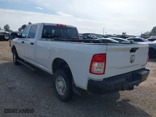 2022 Ram 2500 Tradesman with VIN 3C6UR5HJXNG251538, listed as a IAAI auction lot 41547395 with 129,142 mi miles. Bid and sale history available at carsss.com. Image 3.