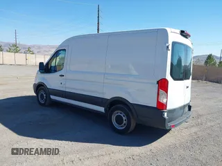 2018 Ford Transit с VIN 1FTYE1CM8JKB42370, выставлен на аукционе IAAI как лот 42595047 с пробегом 76 992 миль миль и . История ставок и продаж доступна на DreamBid. Изображение 3.