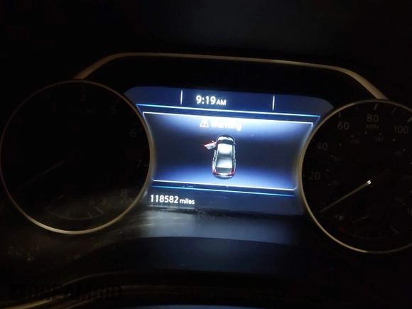 2016 Nissan Maxima SV with VIN 1N4AA6AP7GC437668, listed as a IAAI auction lot 41866666 with 118,582 mi miles and . Bid and sale history available at DreamBid. Image 7.