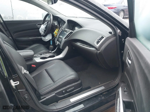 2018 Acura TLX with VIN 19UUB1F31JA001500, listed as a IAAI auction lot 41571900 with 178,001 mi miles. Bid and sale history available at carsss.com. Image 5.