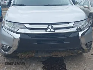 2018 Mitsubishi Outlander SE с VIN JA4AD3A35JZ007942, выставлен на аукционе IAAI как лот 42275943 с пробегом 167 550 миль миль и . История ставок и продаж доступна на DreamBid. Изображение 6.