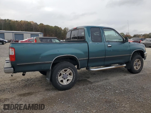 1997 Toyota T100 SR5 with VIN JT4UN24DXV0048933, listed as a Copart auction lot 79479214 with 311,763 mi miles and Clean Title. Bid and sale history available at DreamBid. Image 3.