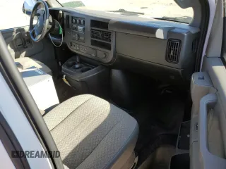 2023 Chevrolet Express Cargo with VIN 1GCWGAFP1P1241988, listed as a Copart auction lot 43532635 with 24,646 mi miles and Salvage title. Bid and sale history available at DreamBid. Image 8.