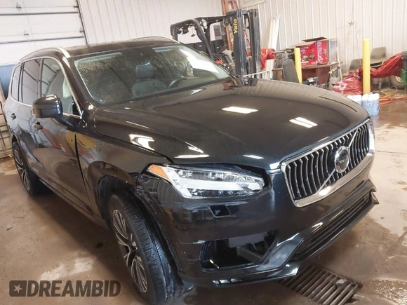 2022 Volvo XC90 Momentum with VIN YV4102PK8N1797278, listed as a IAAI auction lot 41720482 with 46,172 mi miles. Bid and sale history available at carsss.com. Image 1.
