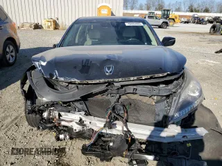2016 Hyundai Equus Signature with VIN KMHGH4JH3GU104600, listed as a Copart auction lot 46083605 with 83,338 mi miles and Salvage Title. Bid and sale history available at DreamBid. Image 5.