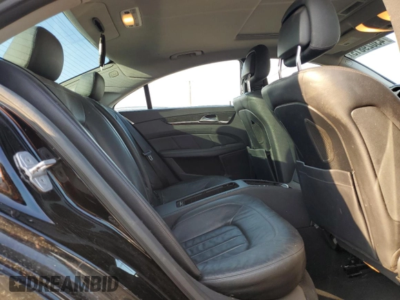 2013 Mercedes-Benz CLS 550 с VIN WDDLJ7DB9DA070942, выставлен на аукционе Copart как лот 43029815 с пробегом 194 128 миль миль и Списание • Salvage title. История ставок и продаж доступна на DreamBid. Изображение 10.