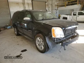 2012 GMC Yukon XL SLT with VIN 1GKS2KE72CR253491, listed as a Copart auction lot 89268695 with 0 mi miles and Salvage Title. Bid and sale history available at carsss.com. Image 4.