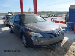 2009 Toyota Camry with VIN 4T1BE46K29U285148, listed as a IAAI auction lot 41985783 with 183,719 mi miles. Bid and sale history available at carsss.com. Image 1.