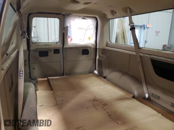 2003 Ford Econoline Passenger XL with VIN 1FMRE11LX3HB62226, listed as a Copart auction lot 45860925 with 308,385 mi miles and Non repairable. Bid and sale history available at DreamBid. Image 10.