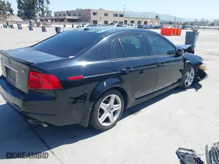 2005 Acura TL with VIN 19UUA66235A024256, listed as a IAAI auction lot 42004726 with 198,679 mi miles. Bid and sale history available at carsss.com. Image 4.