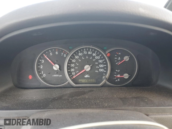 2005 Kia Sedona LX with VIN KNDUP132X56721558, listed as a Copart auction lot 88574685 with 176,660 mi miles and Salvage Title. Bid and sale history available at carsss.com. Image 9.