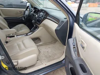 2003 Toyota Highlander z VIN JTEGF21A130105002, wystawiony jako IAAI lot #42086904 z przebiegiem 331 323 mil mil oraz . Historia ofert i sprzedaży dostępna na DreamBid. Obrazek 5.
