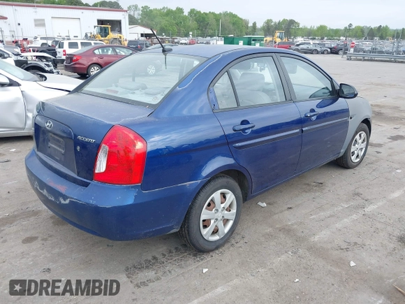 2009 Hyundai Accent Auto GLS with VIN KMHCN46C69U313921, listed as a IAAI auction lot 42011166 with 123,026 mi miles. Bid and sale history available at carsss.com. Image 4.