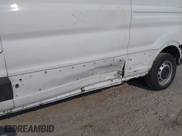 2019 Ford Transit с VIN 1FTBW2CM1KKA40712, выставлен на аукционе IAAI как лот 42479641 с пробегом 53 711 миль миль и . История ставок и продаж доступна на DreamBid. Изображение 6.